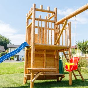 Rundholzspielplatz 01