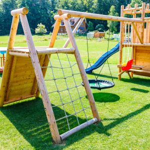 Rundholzspielplatz 02