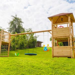 Rundholzspielplatz 09